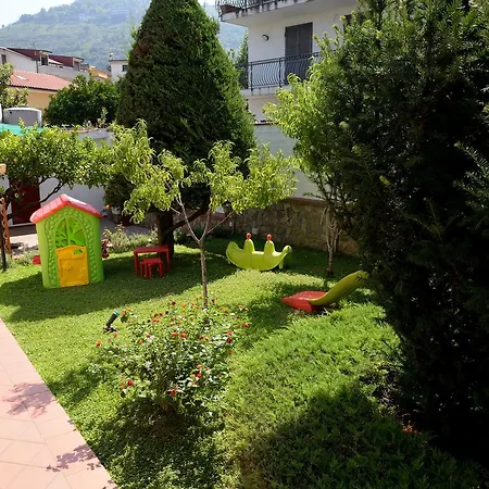 Eden Corbara (Campania)