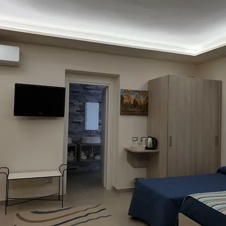 Eden 4*