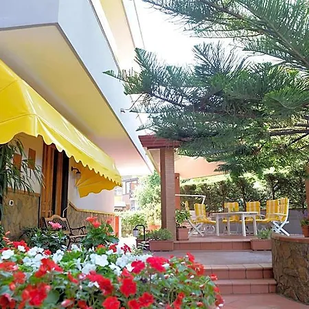 Bed and breakfast Eden 4*