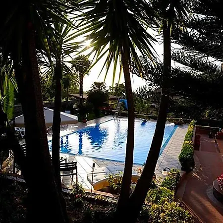 Eden Bed and breakfast 4*