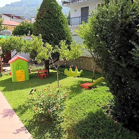 Eden Corbara (Campania)