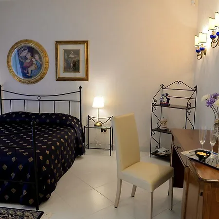 Eden Corbara (Campania)